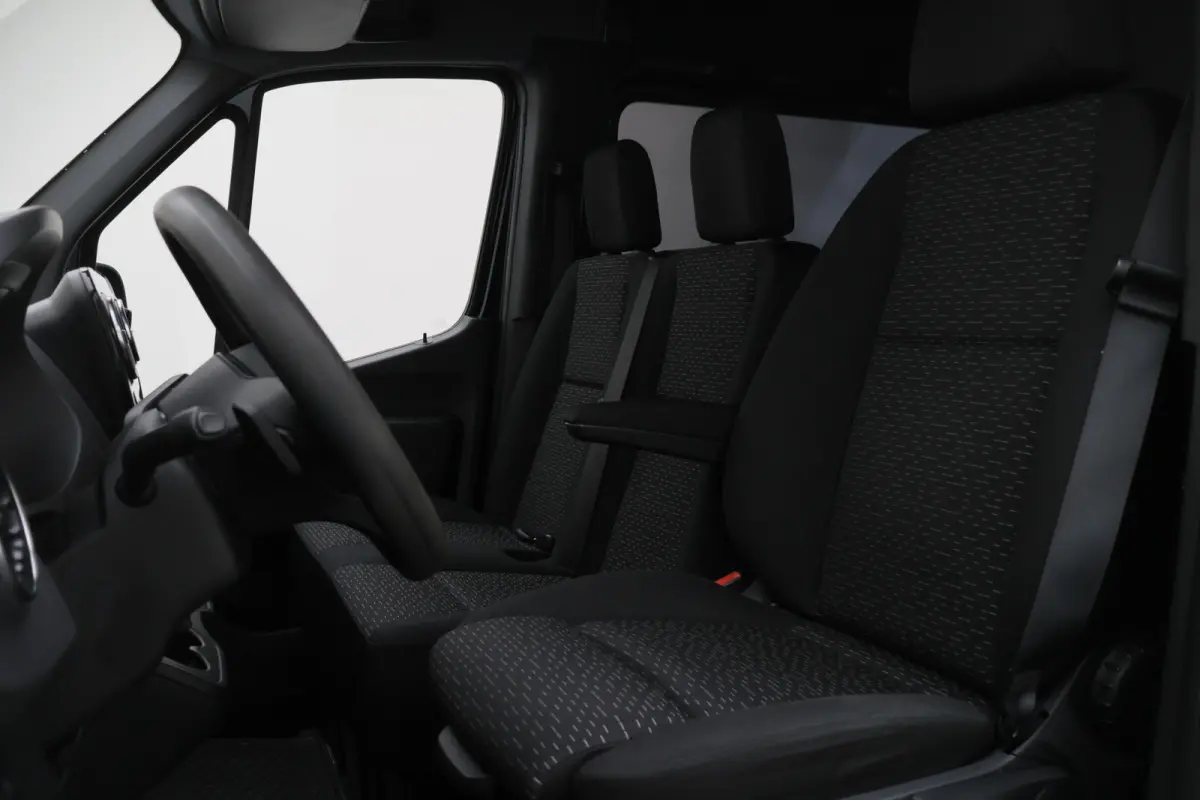 315 CDI L2H2 DC 6-Zits, Camera, Cruise, Apple Carplay, LED, Chauffersstoel, PDC, 18''