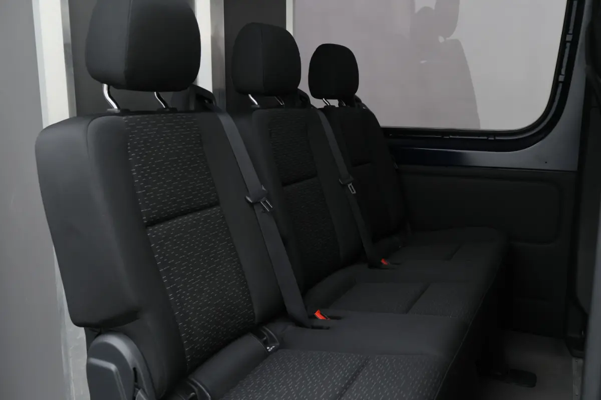 315 CDI L2H2 DC 6-Zits, Camera, Cruise, Apple Carplay, LED, Chauffersstoel, PDC, 18''