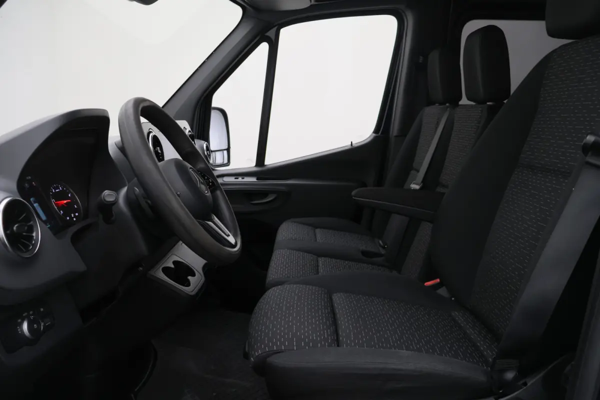 315 CDI L2H2 DC 6-Zits, Camera, Cruise, Apple Carplay, LED, Chauffersstoel, PDC, 18''