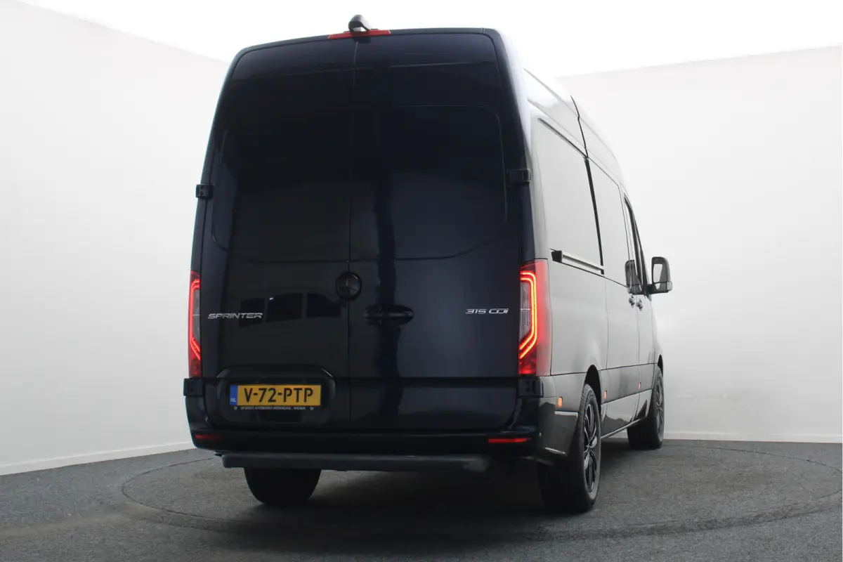 315 CDI L2H2 DC 6-Zits, Camera, Cruise, Apple Carplay, LED, Chauffersstoel, PDC, 18''