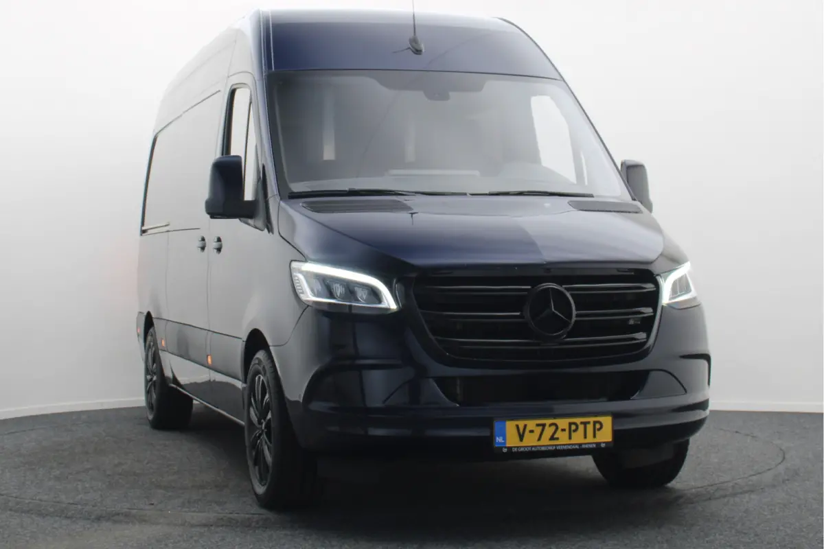 315 CDI L2H2 DC 6-Zits, Camera, Cruise, Apple Carplay, LED, Chauffersstoel, PDC, 18''