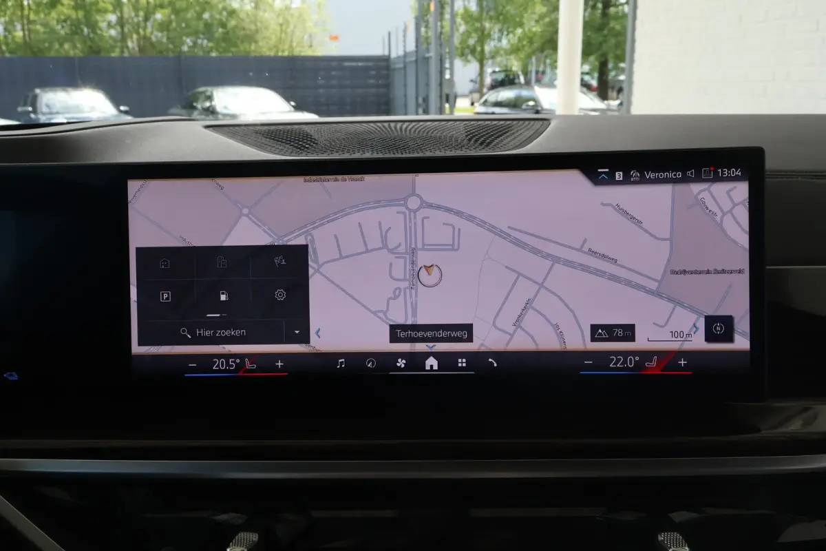 xDrive50e | SOH 100% | M Sportpakket Pro | Skylounge Panorama Dak | Driving Assistant Professional | Softclose