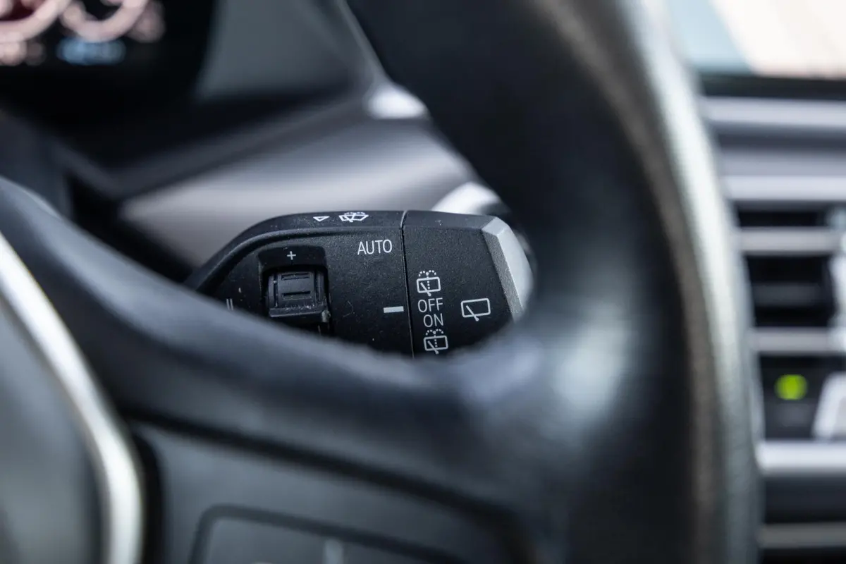 xDrive45e Executive CARPLAY / CAMERA / DEALER ONDERHOUDEN / ZWART LEER / TREKHAAK