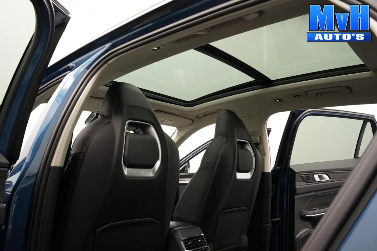 1.5 PHEV|FULL BLACK|LEER|360°|PANO|262PK|SOH97%