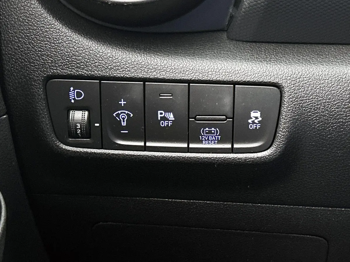 1.6 GDI HEV Fashion | ACHTERUITRIJCAMERA | NAVIGATIE | CLIMATE CONTROL | APPLE CARPLAY | ANDROID AUTO | PARKEERSENSOREN ACHTER | TREKHAAK |