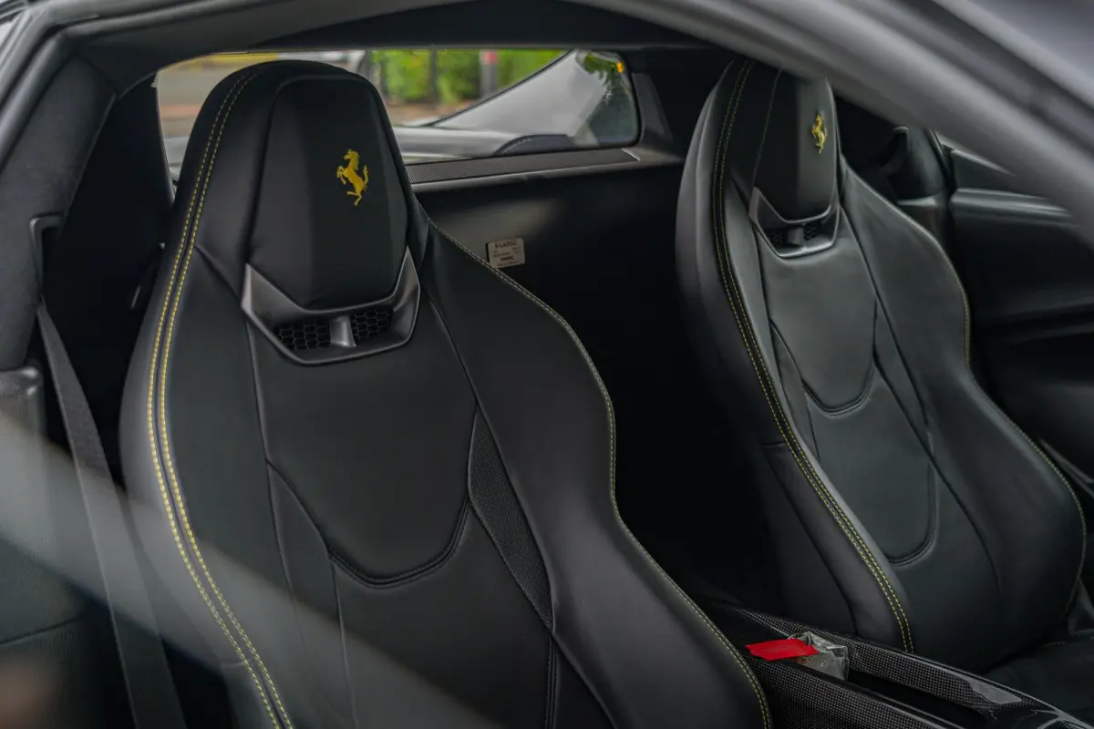 3.0 V6 N-LARGO | Assetto Fiorano | 1 OF 15 | Full Carbon | Painted Shields | CarPlay | Elec. Seats |