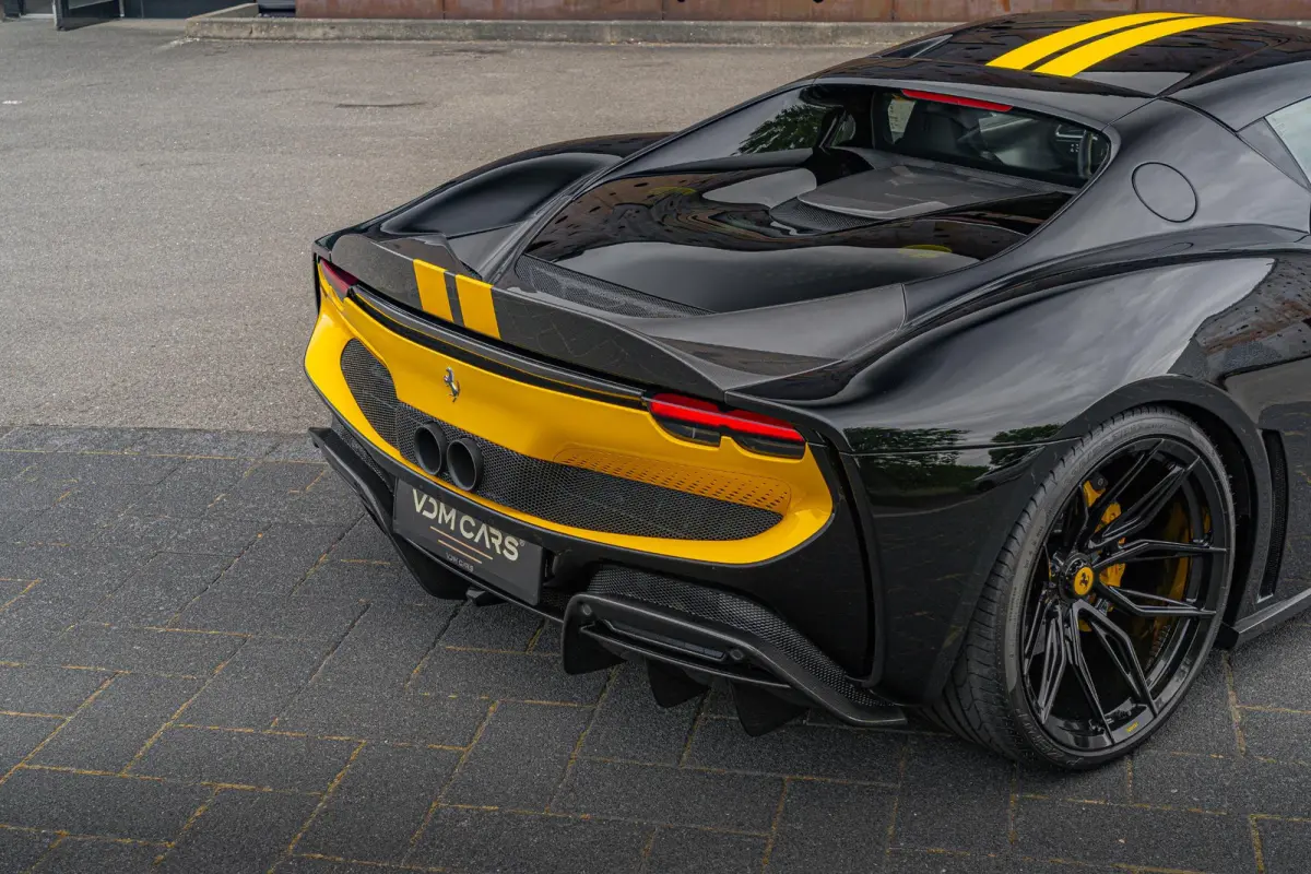 3.0 V6 N-LARGO | Assetto Fiorano | 1 OF 15 | Full Carbon | Painted Shields | CarPlay | Elec. Seats |