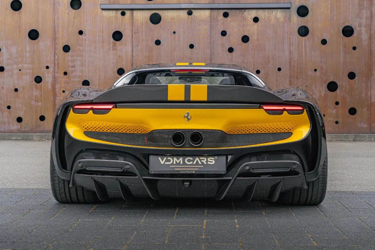 3.0 V6 N-LARGO | Assetto Fiorano | 1 OF 15 | Full Carbon | Painted Shields | CarPlay | Elec. Seats |
