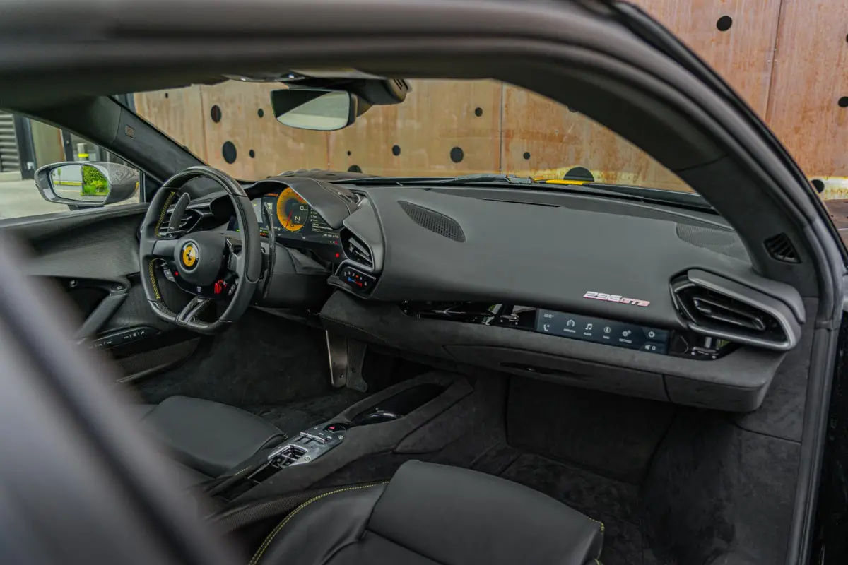 3.0 V6 N-LARGO | Assetto Fiorano | 1 OF 15 | Full Carbon | Painted Shields | CarPlay | Elec. Seats |
