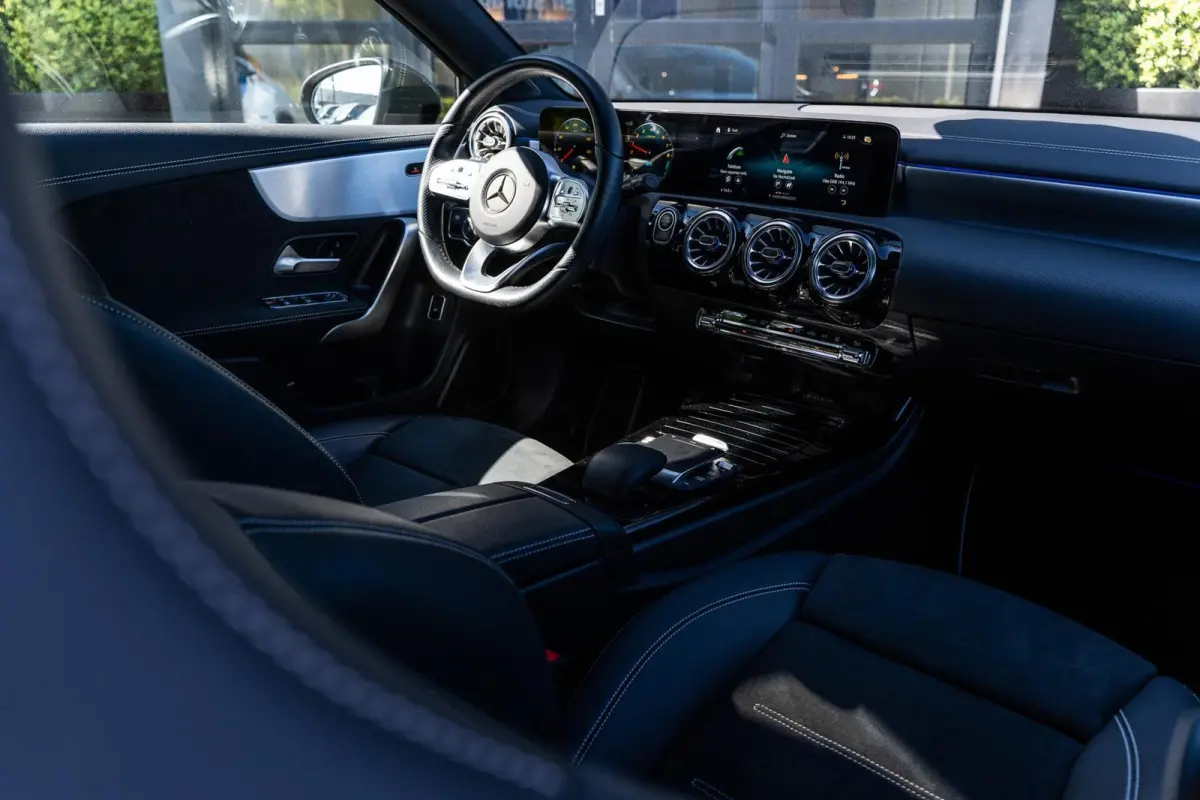 A250e AMG Line|PANO|SFEER|ACC|360°|18''