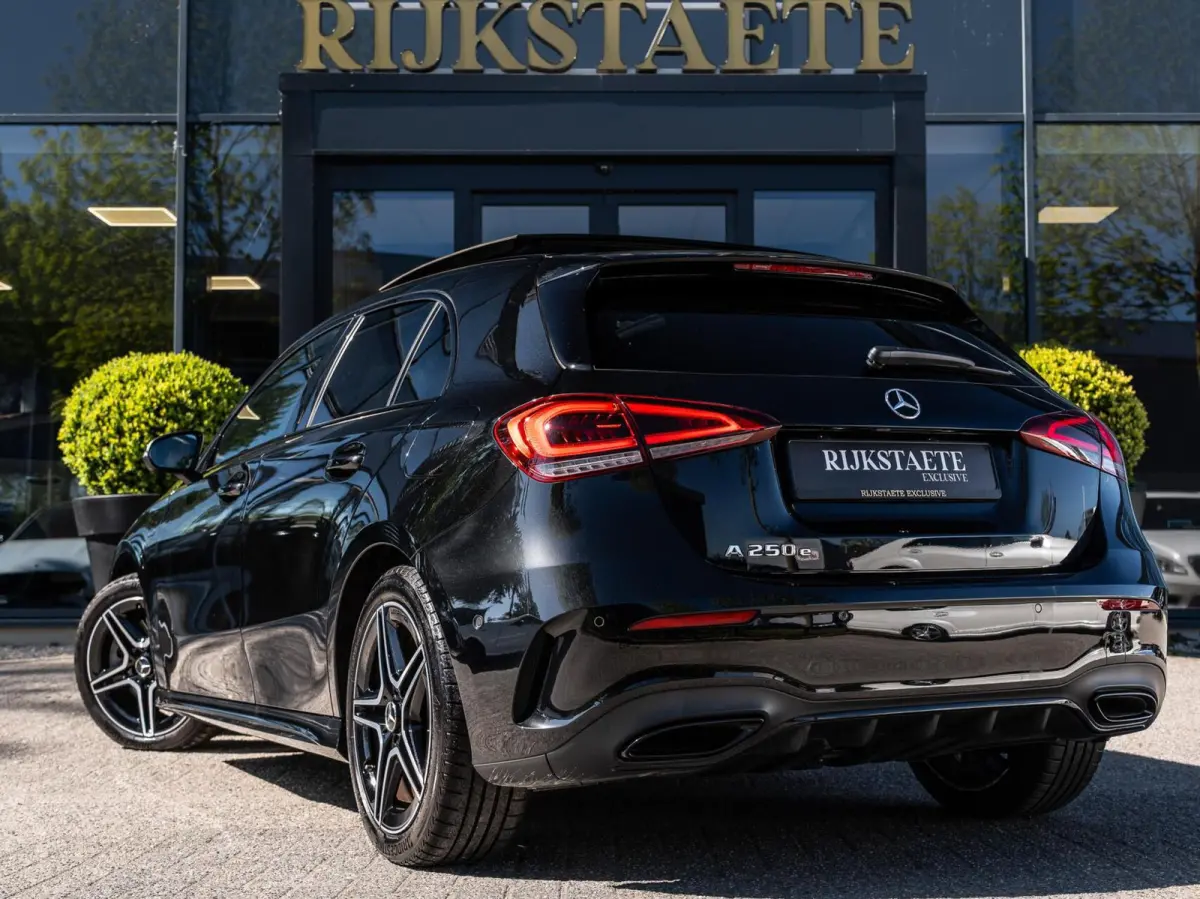 A250e AMG Line|PANO|SFEER|ACC|360°|18''