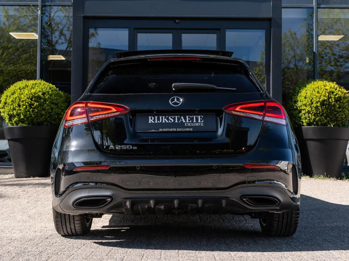A250e AMG Line|PANO|SFEER|ACC|360°|18''