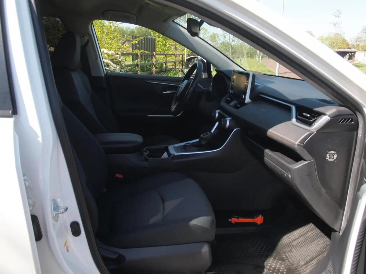 2.5 Hybrid AWD Active | Camera | Trekhaak 1650 trek gewicht | Apple Carplay | Navi | Cruise Control | NL-Auto |