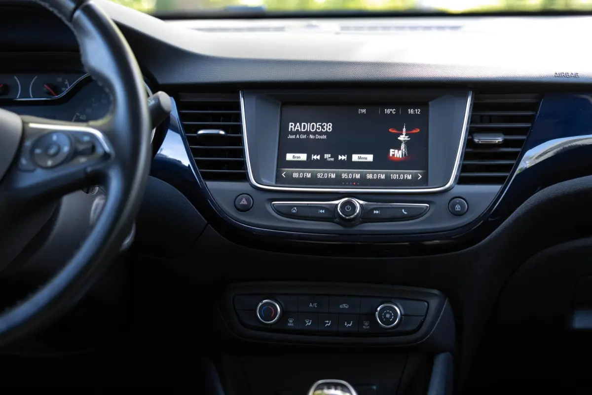 1.2 120 Jaar Edition | Cruise | Carplay | Airco | D-riem vervangen