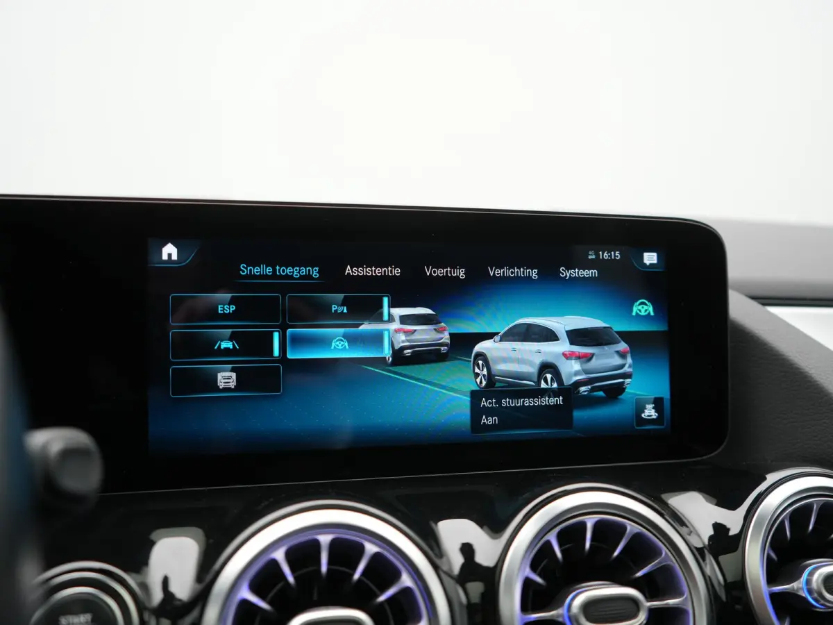 250 e Style PHEV 218pk Dealer O.H. | Panodak | Adaptive Cruise | 360 Camera | Sportstoelen Memory & Verwarmd | Sfeerverlichting | Blis | Keyless | Apple Carplay | Navigatie | DAB | Plug In H