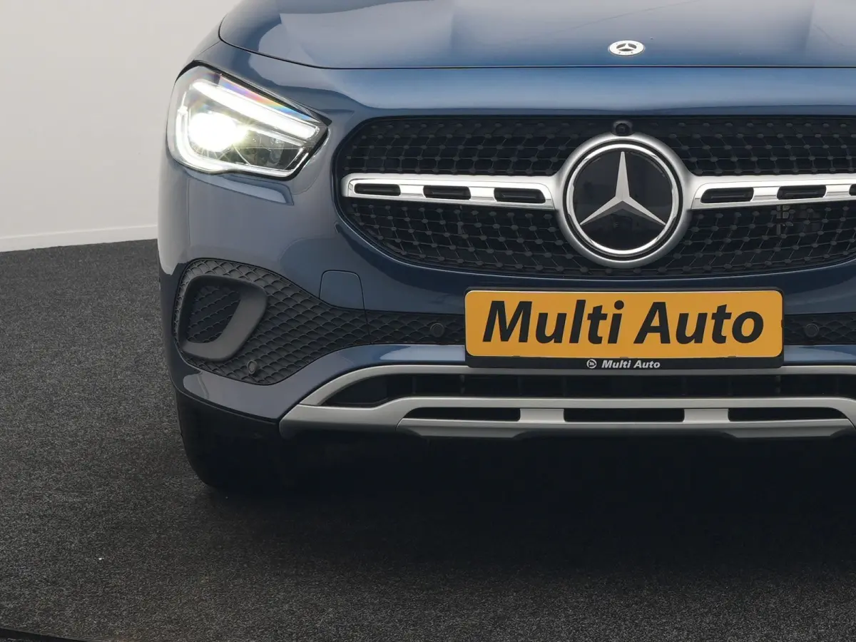250 e Style PHEV 218pk Dealer O.H. | Panodak | Adaptive Cruise | 360 Camera | Sportstoelen Memory & Verwarmd | Sfeerverlichting | Blis | Keyless | Apple Carplay | Navigatie | DAB | Plug In H