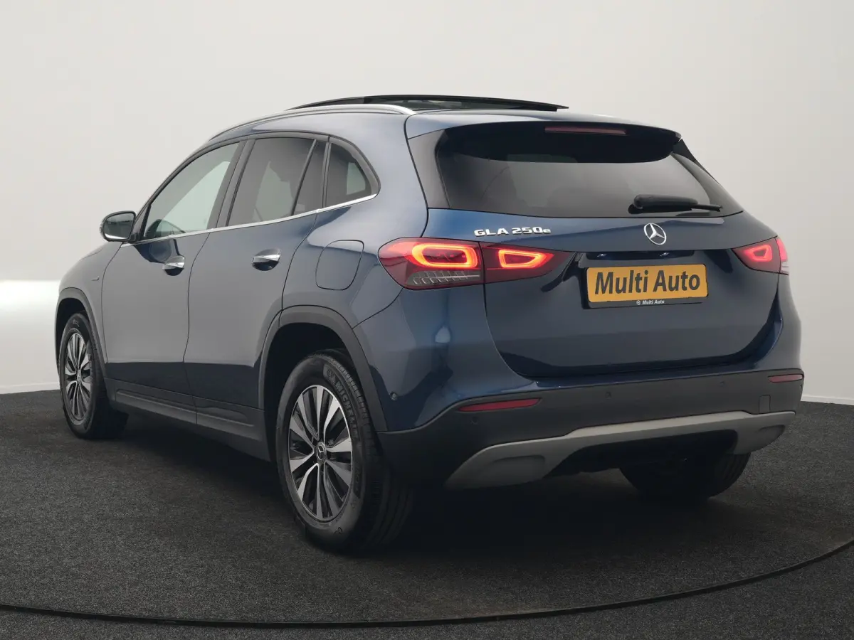 250 e Style PHEV 218pk Dealer O.H. | Panodak | Adaptive Cruise | 360 Camera | Sportstoelen Memory & Verwarmd | Sfeerverlichting | Blis | Keyless | Apple Carplay | Navigatie | DAB | Plug In H
