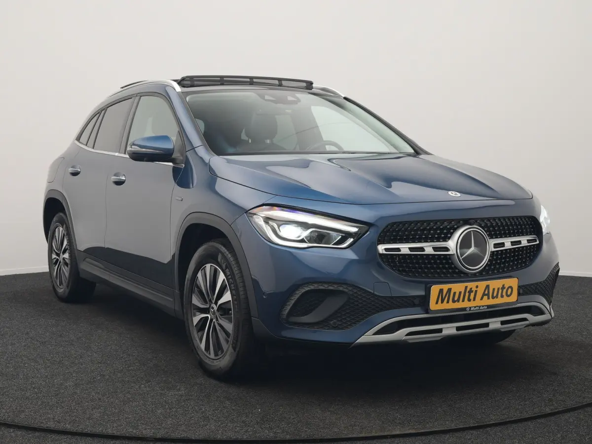 250 e Style PHEV 218pk Dealer O.H. | Panodak | Adaptive Cruise | 360 Camera | Sportstoelen Memory & Verwarmd | Sfeerverlichting | Blis | Keyless | Apple Carplay | Navigatie | DAB | Plug In H