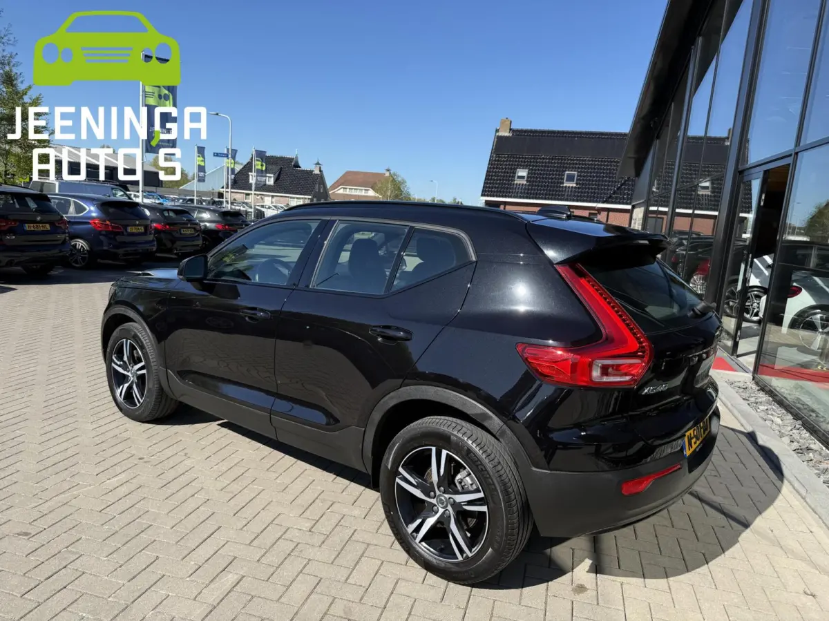2.0 B4 R-Design|MildHybride|ACC|Camera|Stoelverwarming|Alcantara
