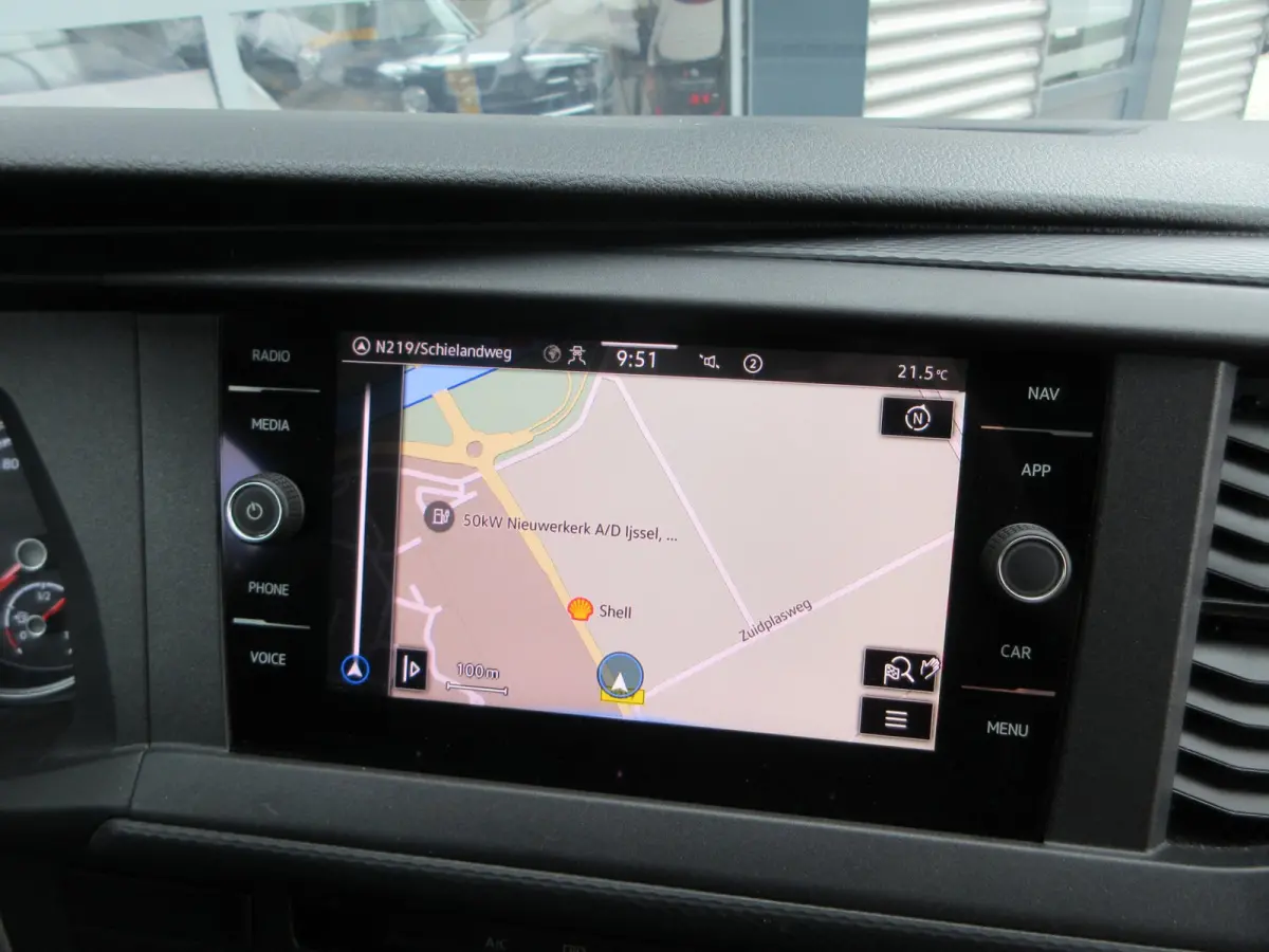 2.0 TDI L2, Met Airco, Navigatie, Apple CarPlay, PDC, Trekhaak.
