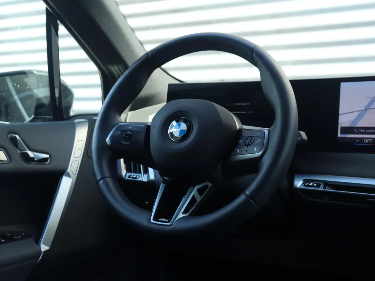 xDrive45 | M Sport Pro | Trekhaak | Head up | Driving Assistant Prof. | Parking Assistant prof. | Harman Kardon | Stoelventilatie  | SOH 99% | 22'' LMV