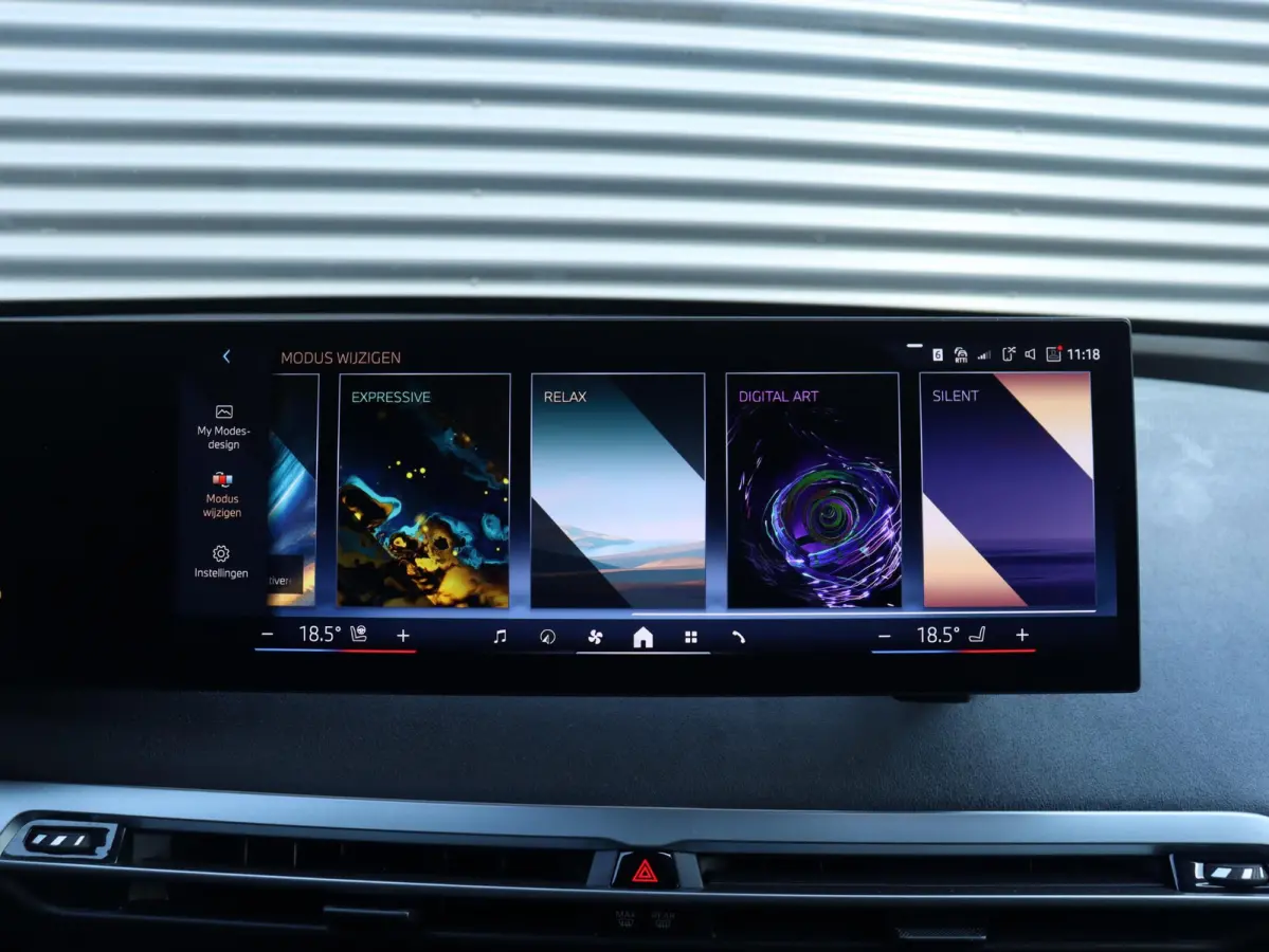 xDrive45 | M Sport Pro | Trekhaak | Head up | Driving Assistant Prof. | Parking Assistant prof. | Harman Kardon | Stoelventilatie  | SOH 99% | 22'' LMV