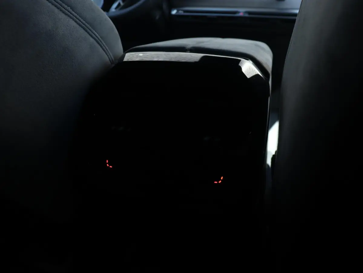 xDrive45 | M Sport Pro | Trekhaak | Head up | Driving Assistant Prof. | Parking Assistant prof. | Harman Kardon | Stoelventilatie  | SOH 99% | 22'' LMV