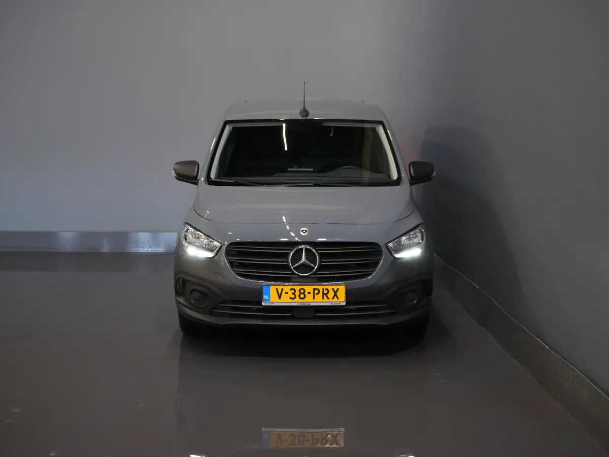 110 CDI Aut. Stoelverw./ Carplay/ Cruise/ Camera/ Trekhaak/ DAB