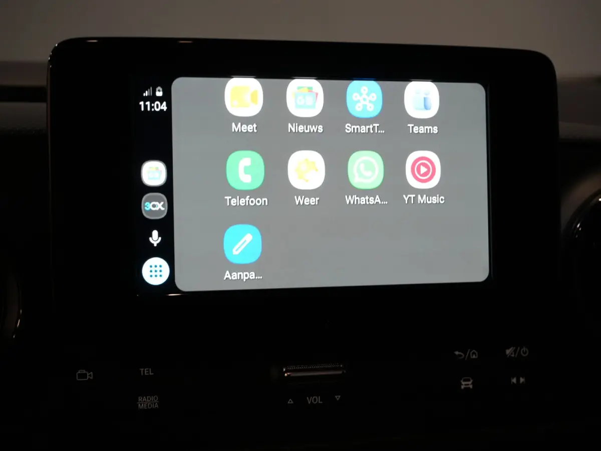 110 CDI Aut. Stoelverw./ Carplay/ Cruise/ Camera/ Trekhaak/ DAB