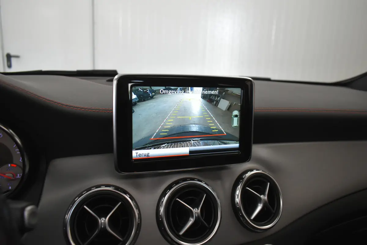 250 4Matic Prestige Trh Volleder Camera Pano EL aKlep+Stoelen Mem Seats Dhoek