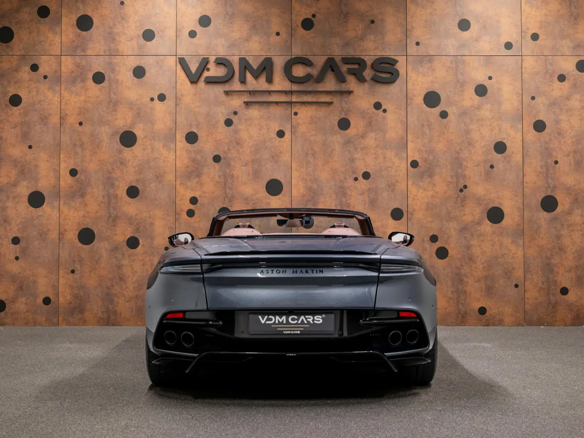 5.2 V12 | ULITMATE 770 | 1 of 199 | Carbon | Carb Bucket Seats |