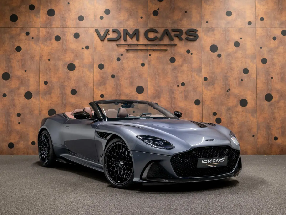 5.2 V12 | ULITMATE 770 | 1 of 199 | Carbon | Carb Bucket Seats |