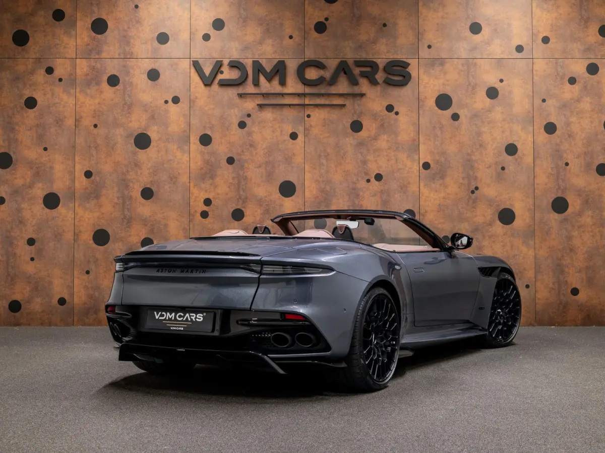 5.2 V12 | ULITMATE 770 | 1 of 199 | Carbon | Carb Bucket Seats |