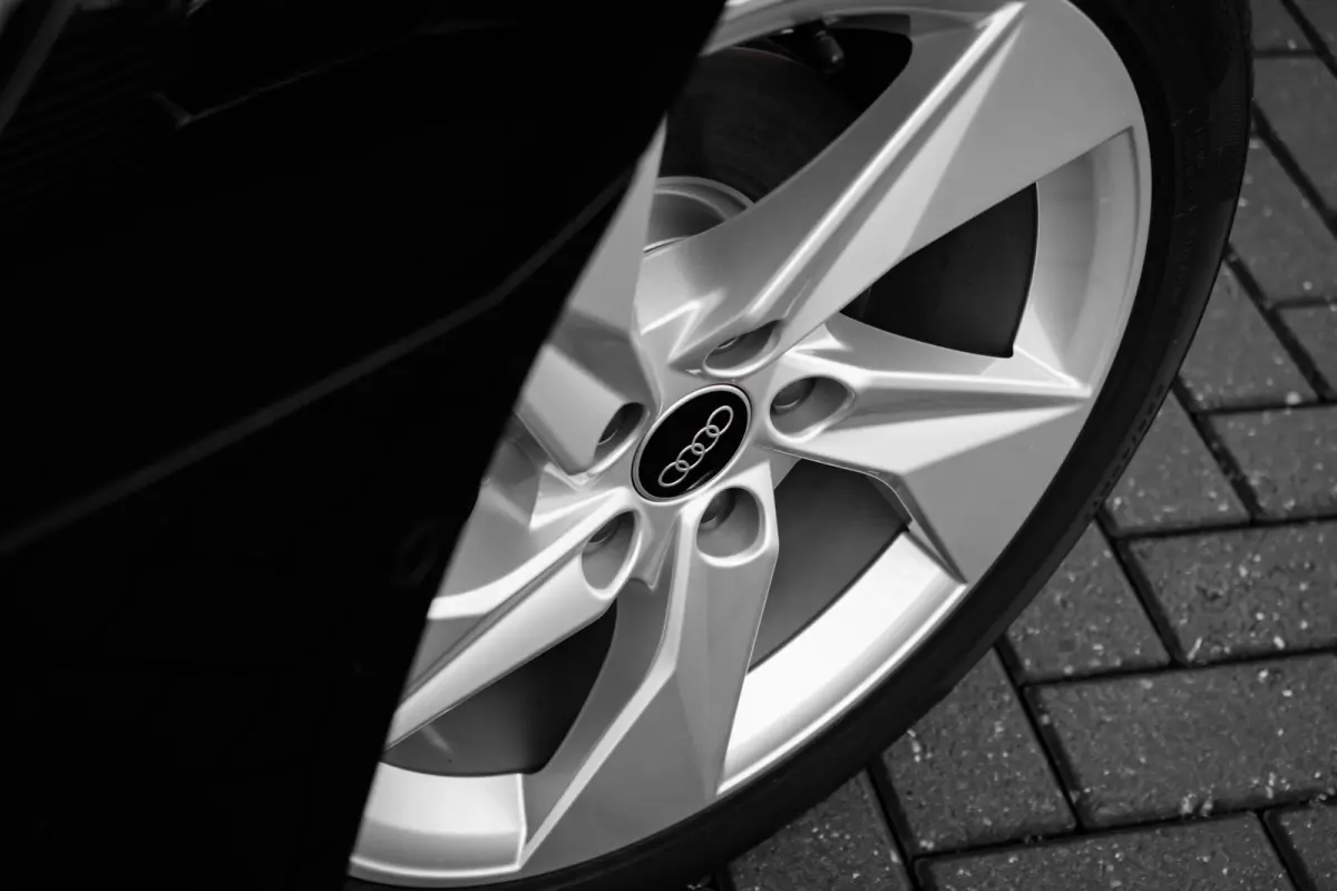 Advanced edition | Aluminium optiek in het interieur | Assistentiepakket Rijden en Parkeren Plus | Audi virtual cockpit
