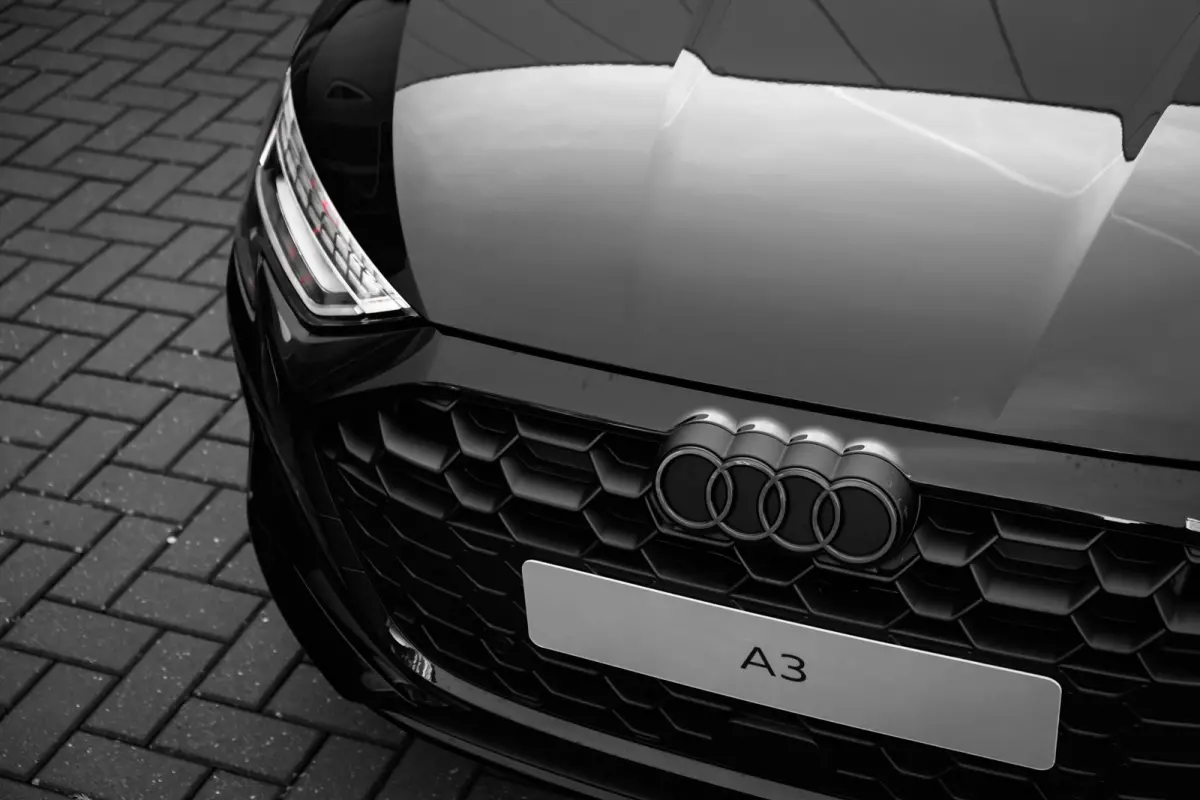 Advanced edition | Aluminium optiek in het interieur | Assistentiepakket Rijden en Parkeren Plus | Audi virtual cockpit