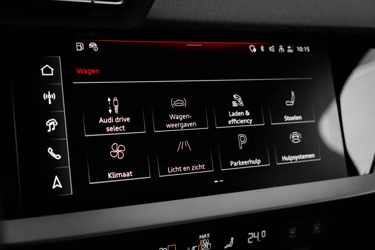 Advanced edition | Aluminium optiek in het interieur | Assistentiepakket Rijden en Parkeren Plus | Audi virtual cockpit