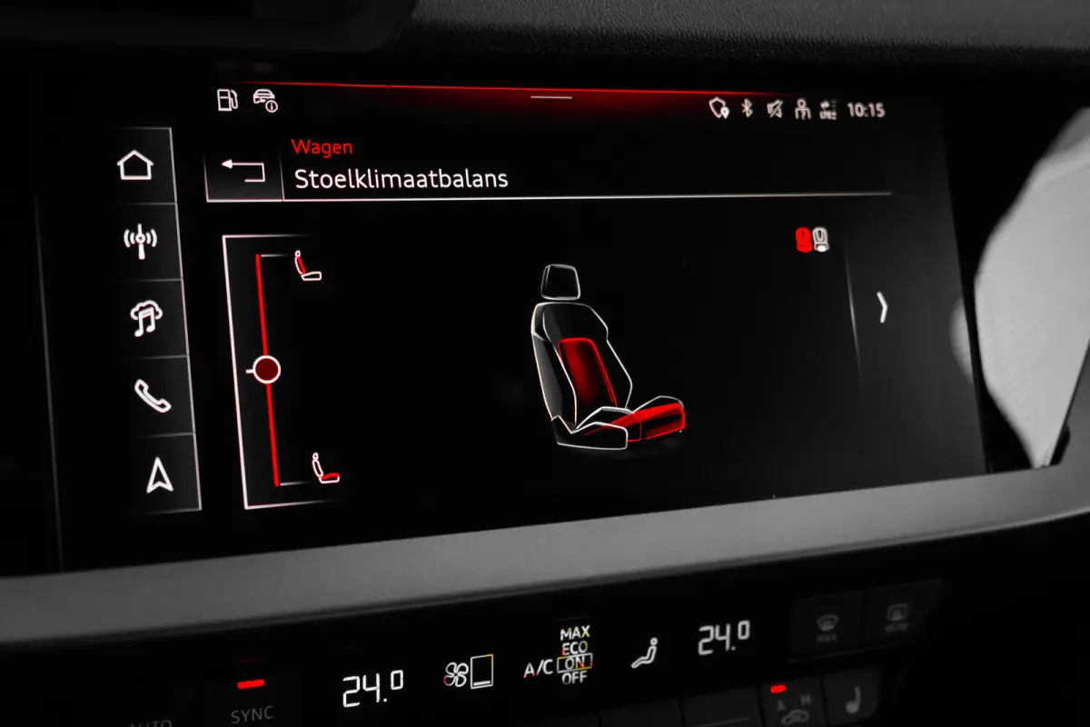 Advanced edition | Aluminium optiek in het interieur | Assistentiepakket Rijden en Parkeren Plus | Audi virtual cockpit