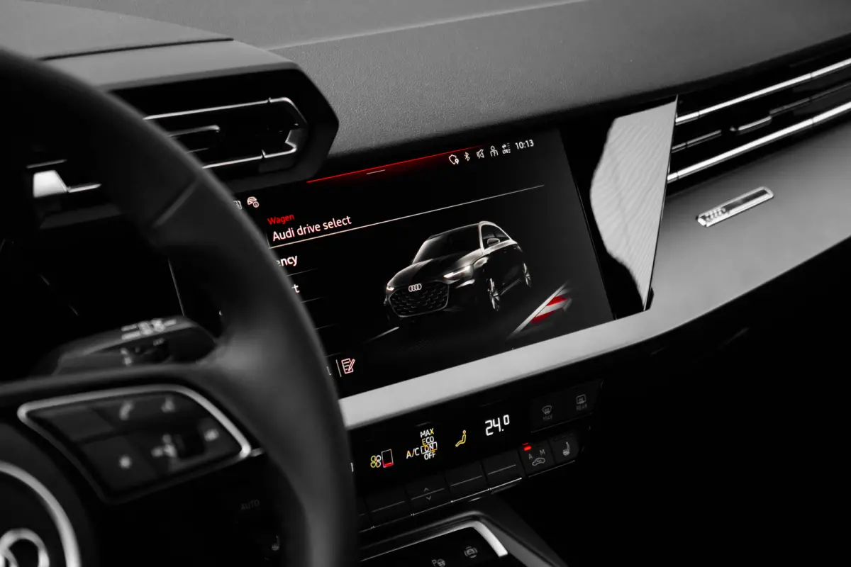 Advanced edition | Aluminium optiek in het interieur | Assistentiepakket Rijden en Parkeren Plus | Audi virtual cockpit
