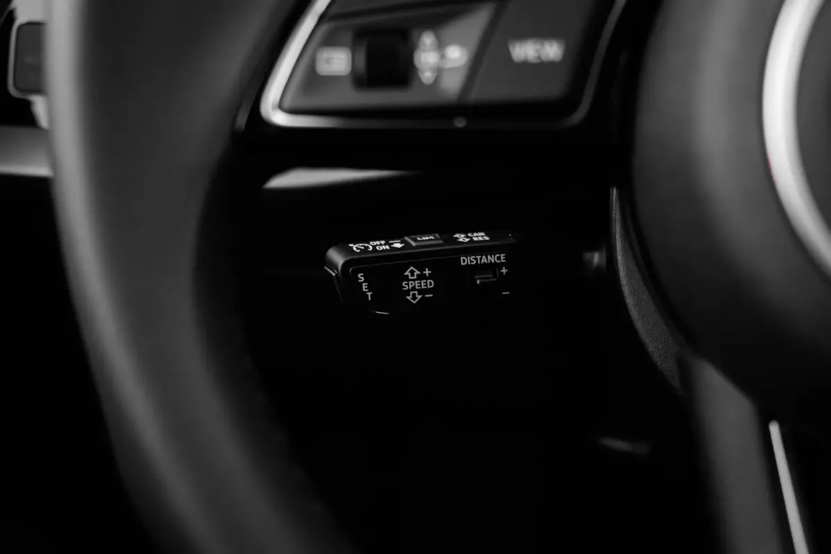Advanced edition | Aluminium optiek in het interieur | Assistentiepakket Rijden en Parkeren Plus | Audi virtual cockpit