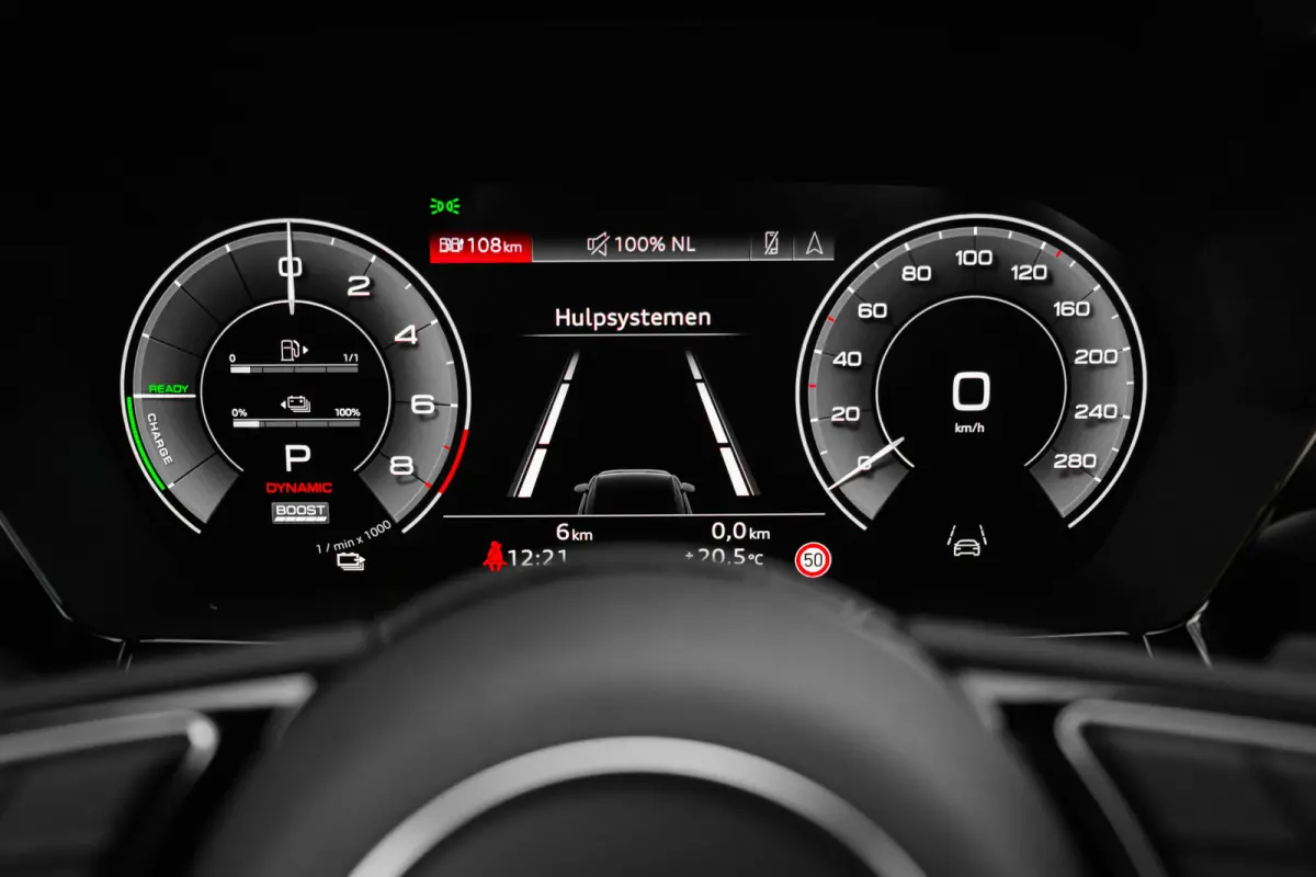 Advanced edition | Aluminium optiek in het interieur | Assistentiepakket Rijden en Parkeren Plus | Audi virtual cockpit