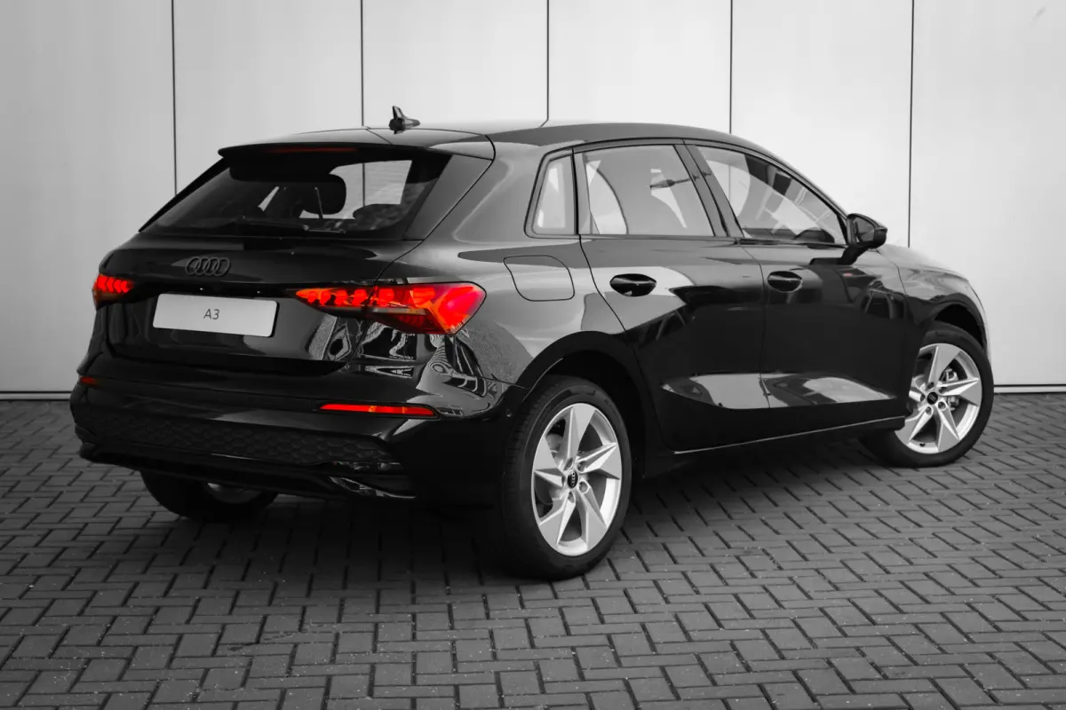 Advanced edition | Aluminium optiek in het interieur | Assistentiepakket Rijden en Parkeren Plus | Audi virtual cockpit