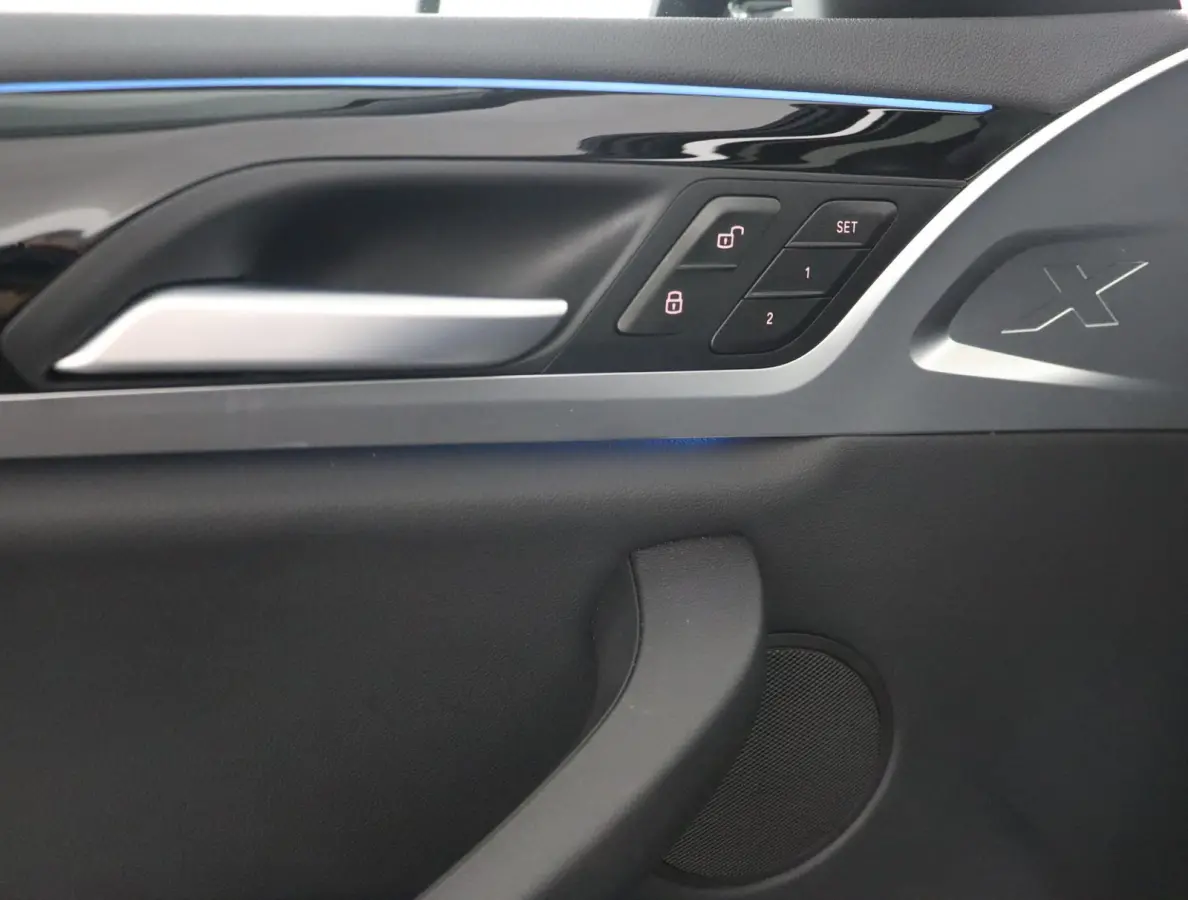 Executive 80 kWh | SOH 100% | M Sportpakket | Schuifkanteldak