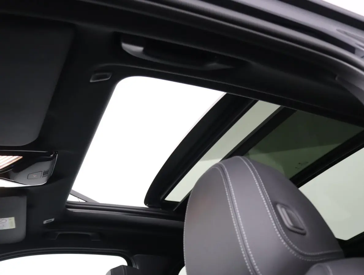 Executive 80 kWh | SOH 100% | M Sportpakket | Schuifkanteldak