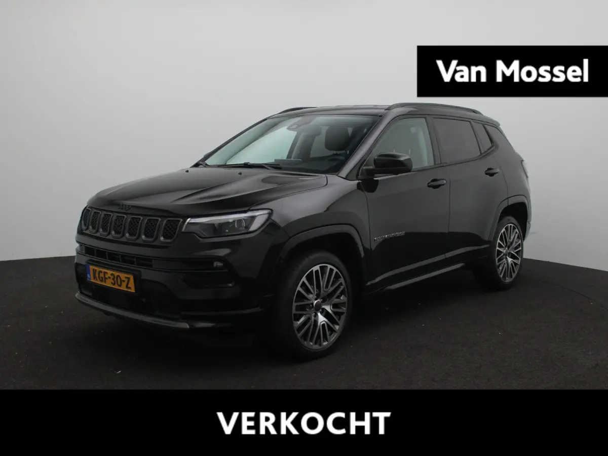 1.5T e-Hybrid Upland | Navigatie | Leder | Camera |