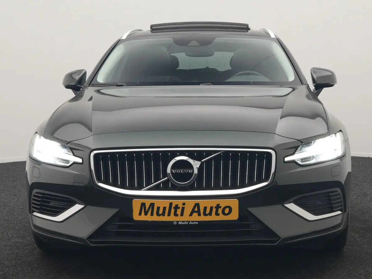 T6 Recharge AWD Inscription PHEV 340pk | Panodak | Adaptive Cruise | Elektrische achterklep| Camera | Stoelen & Stuur Verwarmd | Keyless | Blis | Apple Carplay | Navigatie | DAB | Virtual | 