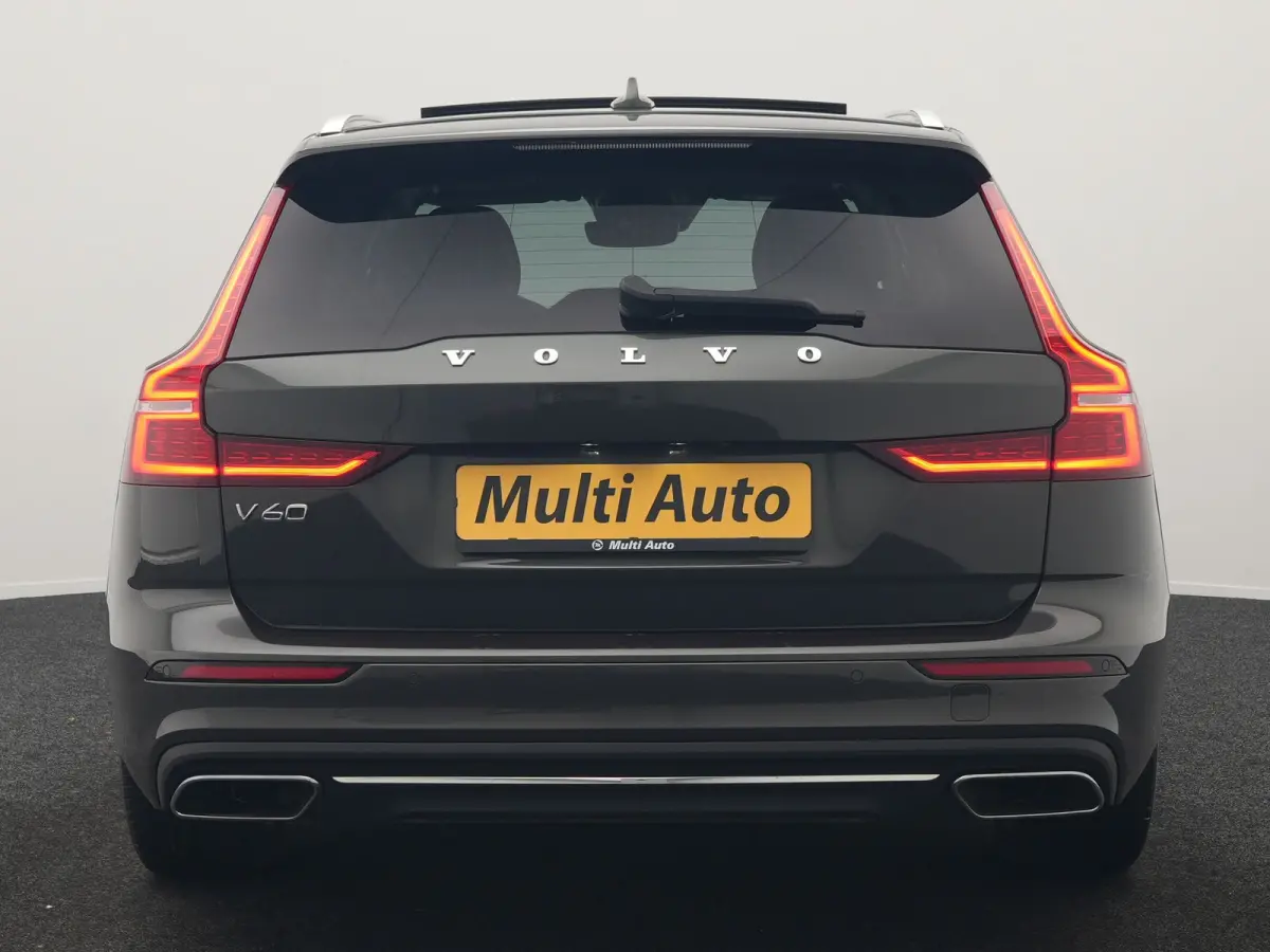 T6 Recharge AWD Inscription PHEV 340pk | Panodak | Adaptive Cruise | Elektrische achterklep| Camera | Stoelen & Stuur Verwarmd | Keyless | Blis | Apple Carplay | Navigatie | DAB | Virtual | 