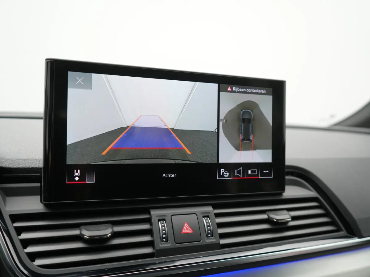 50 TFSI e S Line FACELIFT PHEV 300pk Dealer O.H. | Luchtvering | Adaptive Cruise | Matrix Led | 360 Camera | Sportstoelen Verwarmd | Sfeerverlichting | Blis | Park Assist | Navigatie | DAB |