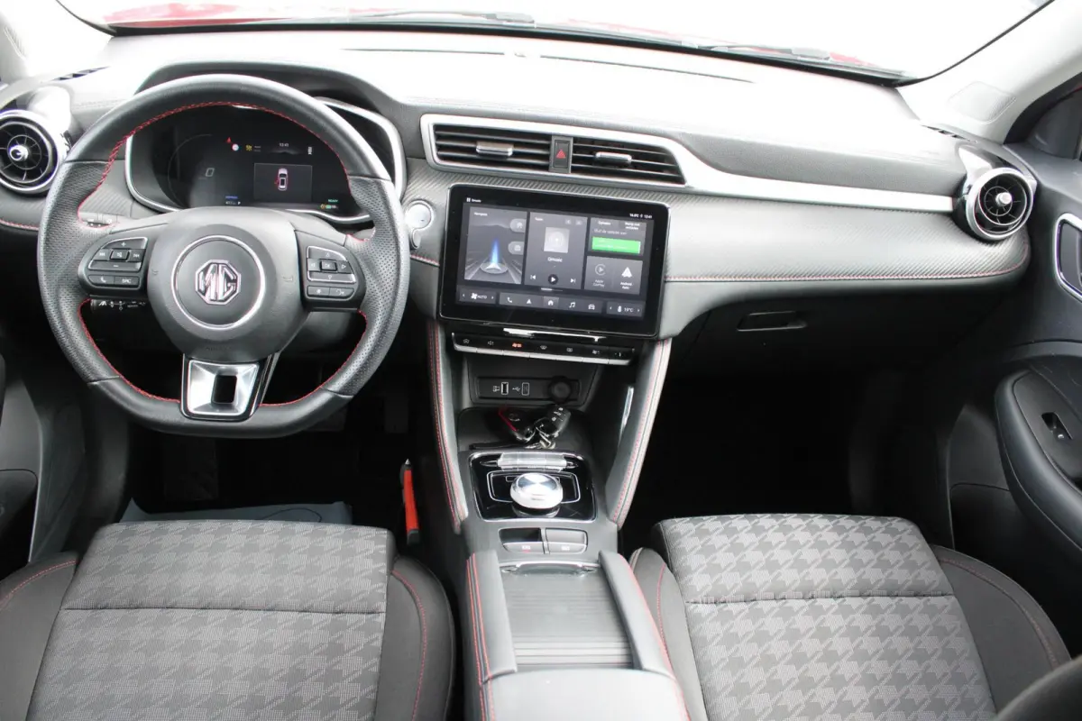 MG EV Long Range Comfort 70kWh | Camera