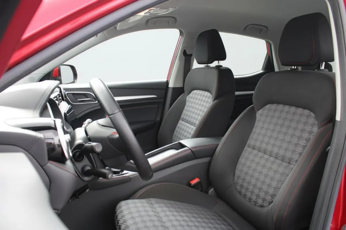 MG EV Long Range Comfort 70kWh | Camera