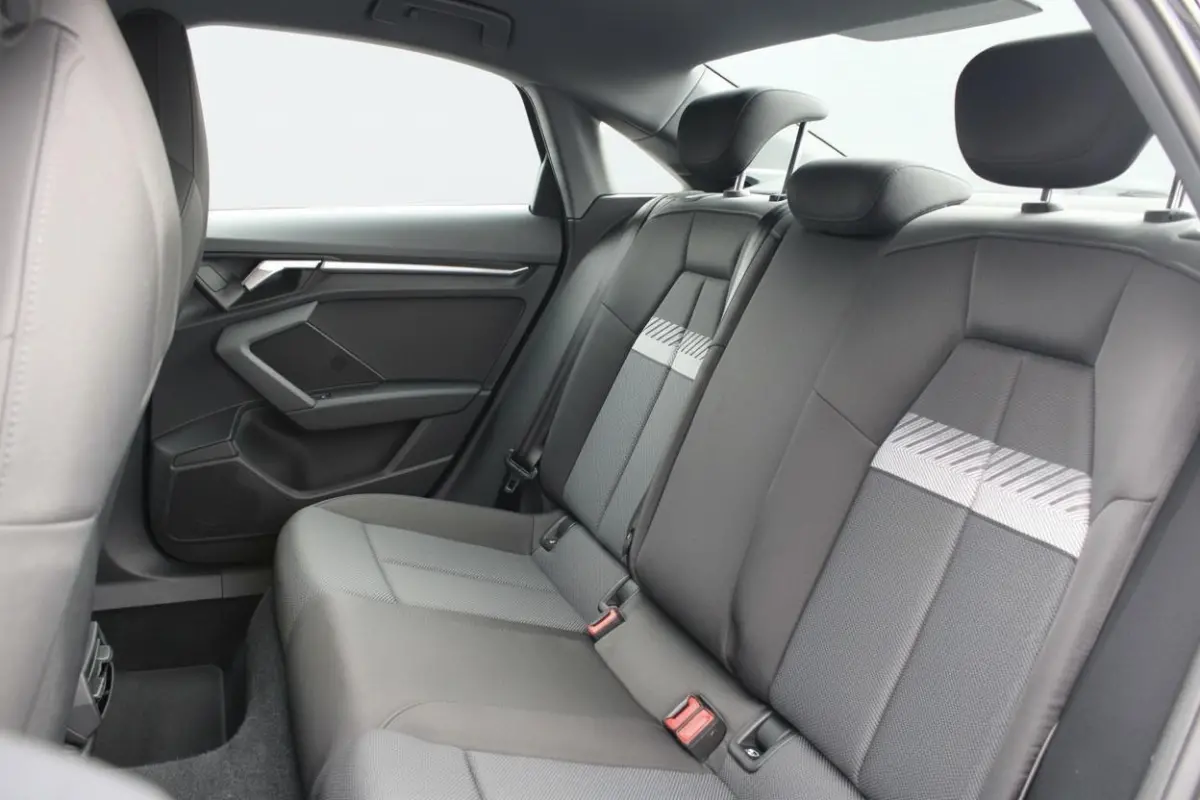 30 TFSI Pro Line | Adaptive Cruise | Navi | Apple Carplay